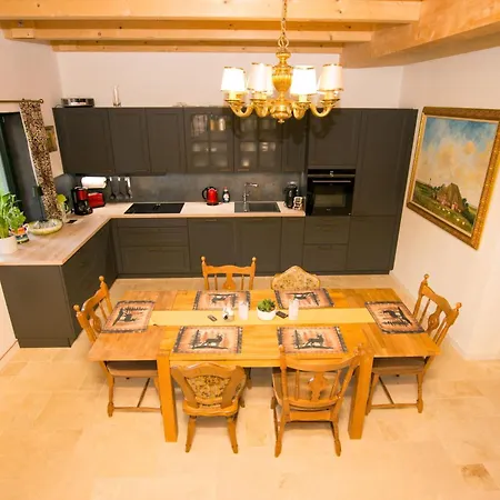 Exklusives Am Roofensee - Kamin, Designkueche & Naturidylle